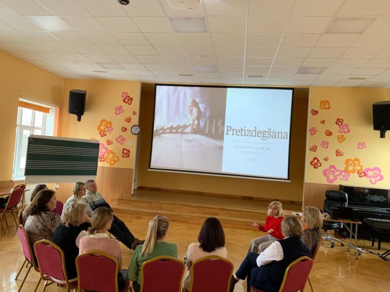 Kā justies labi pašam un palīdzēt to darīt apkārtējiem