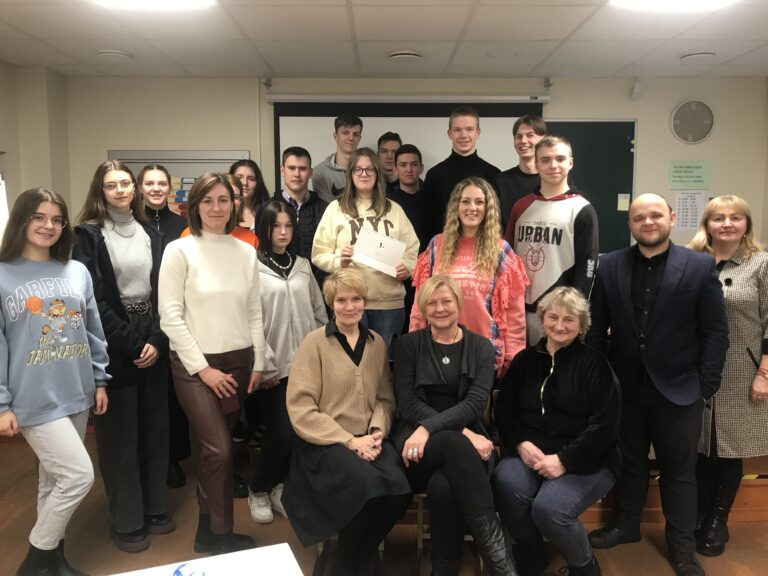 Projekta “KODS:L.A.U.K.I.- 2” dalībnieki tiekas seminārā Daugavpilī