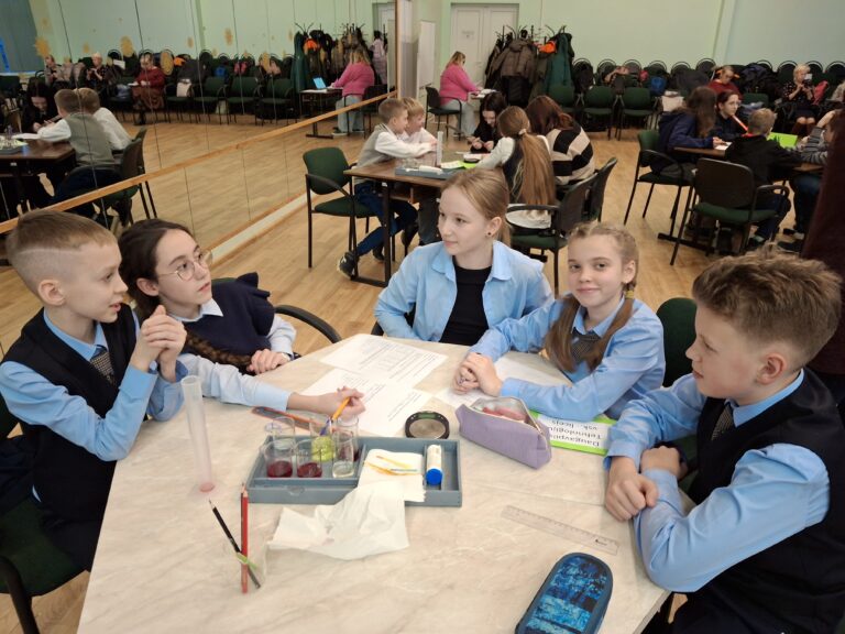 Dabaszinību un matemātikas interaktīvā spēle „Jaunais pētnieks” 5.-6. klašu skolēniem