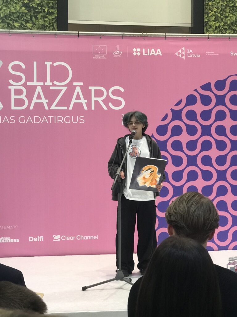 Daugavpils jaunie uzņēmēji gūst panākumus Latvijas mēroga pasākumā “Cits bazārs” ziemā