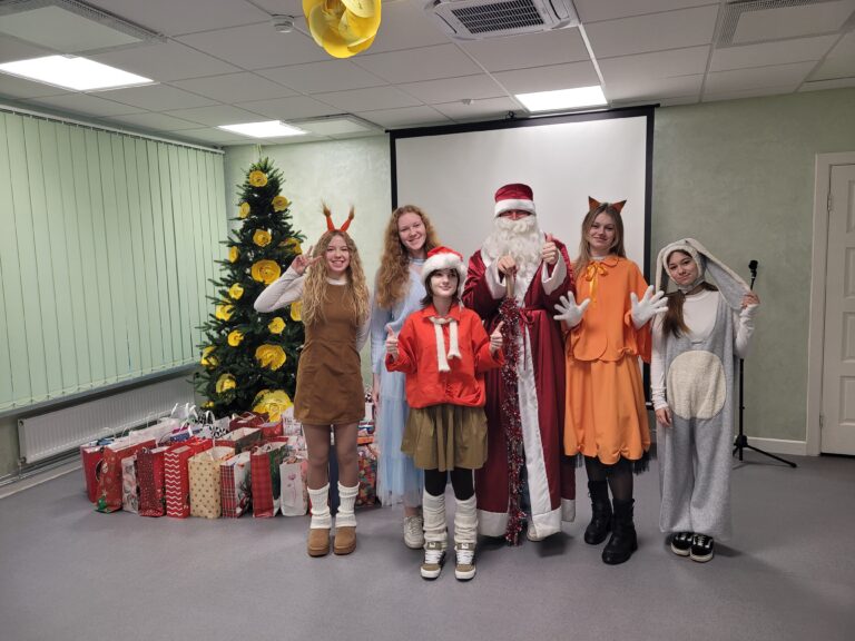 Ar labestību sākas skaistais Ziemassvētku laiks