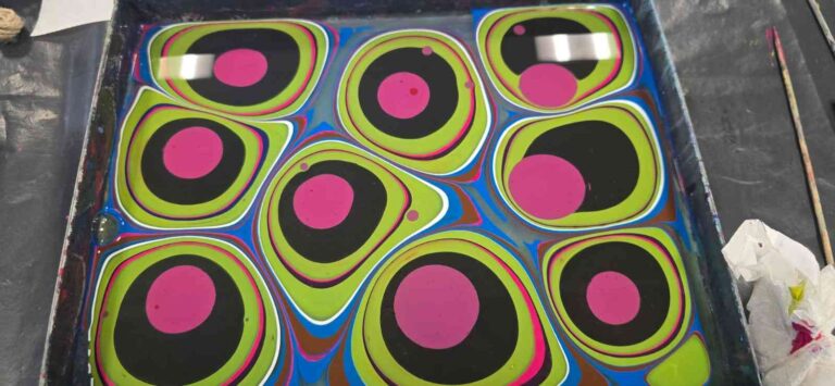 Neparastā ūdens māksla