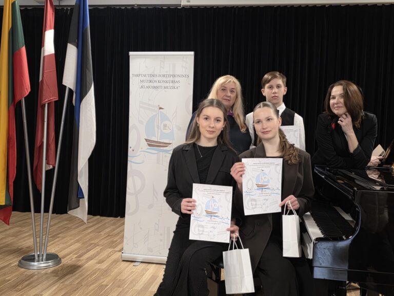 VIII Starptautiskais jauno pianistu konkurss „KLAJOJANTI MUZIKA”